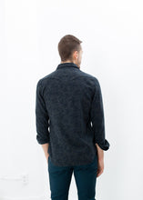 Carica l'immagine nel visualizzatore di Gallery, Western Arkansas Button-Up in Dark Hash Floral