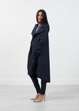 Carica l'immagine nel visualizzatore di Gallery, Wett Coat
