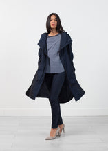 Carica l'immagine nel visualizzatore di Gallery, Wett Coat