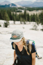 Carica l&#39;immagine nel visualizzatore di Gallery, 5 Panel Camp Cap | United By Blue