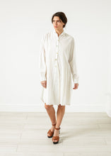 Carica l&#39;immagine nel visualizzatore di Gallery, Pleated Sleeve Tunic in White