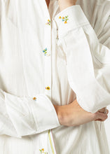 Carica l&#39;immagine nel visualizzatore di Gallery, Pleated Sleeve Tunic in White