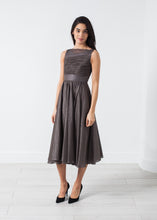 Carica l&#39;immagine nel visualizzatore di Gallery, Voile Dress in Grey Pearl