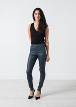 Carica l&#39;immagine nel visualizzatore di Gallery, Elenaso Leather Trouser in Cool Grey