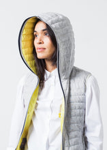 Carica l&#39;immagine nel visualizzatore di Gallery, Primula Vest in Light Grey