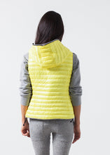 Carica l&#39;immagine nel visualizzatore di Gallery, Primula Vest in Yellow