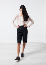 Carica l'immagine nel visualizzatore di Gallery, Woven Shorts in Black