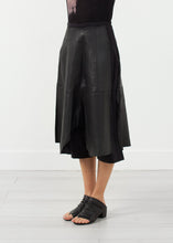 Carica l&#39;immagine nel visualizzatore di Gallery, Leather Drop Crotch Pants