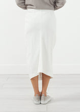 Carica l&#39;immagine nel visualizzatore di Gallery, Fitted Skirt
