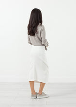 Carica l&#39;immagine nel visualizzatore di Gallery, Fitted Skirt