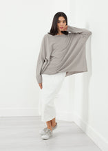 Carica l&#39;immagine nel visualizzatore di Gallery, Fitted Skirt