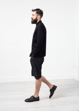 Carica l'immagine nel visualizzatore di Gallery, Scotland Button-Up in Black