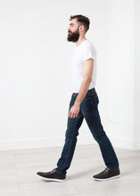 Carica l&#39;immagine nel visualizzatore di Gallery, Slim Fit Jean in Indigo