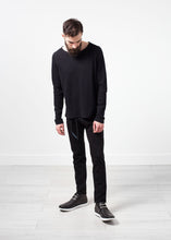 Carica l&#39;immagine nel visualizzatore di Gallery, Daris Tee in Black