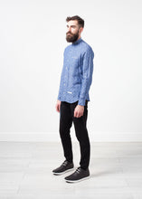 Carica l&#39;immagine nel visualizzatore di Gallery, Linen Button Up in Blue Diamond