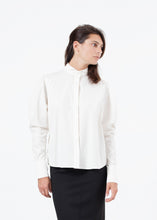 Carica l&#39;immagine nel visualizzatore di Gallery, Trim Collar Poplin Blouse in Off White