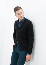 Carica l&#39;immagine nel visualizzatore di Gallery, Hidden Placket Cardigan in Black