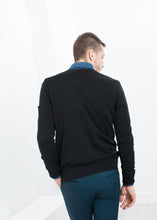 Carica l&#39;immagine nel visualizzatore di Gallery, Hidden Placket Cardigan in Black