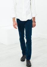 Carica l&#39;immagine nel visualizzatore di Gallery, Alex Twill Pant in Mariner