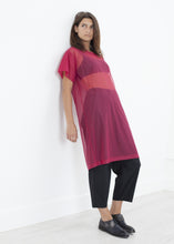 Carica l&#39;immagine nel visualizzatore di Gallery, Mesh Over Dress in Pink