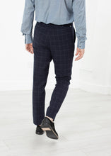 Carica l&#39;immagine nel visualizzatore di Gallery, Egon Pant in Check