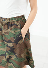 Carica l&#39;immagine nel visualizzatore di Gallery, Military Skirt in Camo