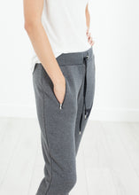 Carica l&#39;immagine nel visualizzatore di Gallery, Loopwheeler Star Pant in Grey
