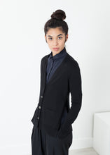 Carica l&#39;immagine nel visualizzatore di Gallery, Square Cardigan in Black
