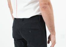 Carica l&#39;immagine nel visualizzatore di Gallery, Men&#39;s Chino in Black