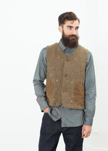 Carica l'immagine nel visualizzatore di Gallery, Work Vest in Tan