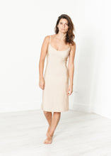 Carica l'immagine nel visualizzatore di Gallery, Second Skin Slip in Nude