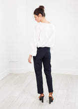 Carica l&#39;immagine nel visualizzatore di Gallery, Patch Pocket Pant in Navy