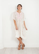 Carica l&#39;immagine nel visualizzatore di Gallery, Floral Tent Dress in White