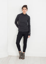 Carica l&#39;immagine nel visualizzatore di Gallery, Cotton Long Tee in Ink