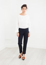 Carica l&#39;immagine nel visualizzatore di Gallery, Patch Pocket Pant in Navy