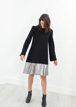 Carica l&#39;immagine nel visualizzatore di Gallery, Border Dress in Black/Silver