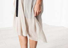 Carica l&#39;immagine nel visualizzatore di Gallery, Chiffon Cape Back Dress in Sand