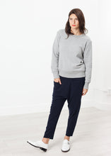 Carica l&#39;immagine nel visualizzatore di Gallery, Loopwheeler Sweatshirt in Grey
