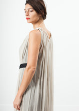 Carica l&#39;immagine nel visualizzatore di Gallery, Chiffon Cape Back Dress in Sand