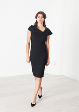 Carica l&#39;immagine nel visualizzatore di Gallery, Asymmetric Dress in Black