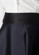 Carica l&#39;immagine nel visualizzatore di Gallery, Circle Skirt in Navy