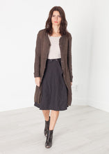 Carica l'immagine nel visualizzatore di Gallery, Wrap Snap Skirt in Black