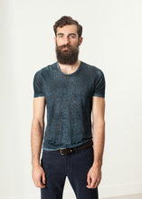 Carica l&#39;immagine nel visualizzatore di Gallery, Melange T-Shirt in Navy/Black