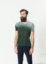 Carica l&#39;immagine nel visualizzatore di Gallery, Overprint T-Shirt in Green