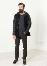 Carica l&#39;immagine nel visualizzatore di Gallery, Hooded Parka in Black