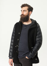 Carica l&#39;immagine nel visualizzatore di Gallery, Hooded Parka in Black