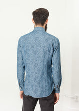 Carica l&#39;immagine nel visualizzatore di Gallery, Floral Button-Up in Blue