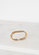 Carica l&#39;immagine nel visualizzatore di Gallery, Ring 83 in Gold