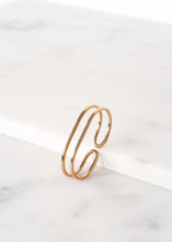 Carica l&#39;immagine nel visualizzatore di Gallery, Ring 83 in Gold
