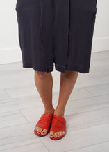 Carica l&#39;immagine nel visualizzatore di Gallery, Long Sleeve Silk Dress